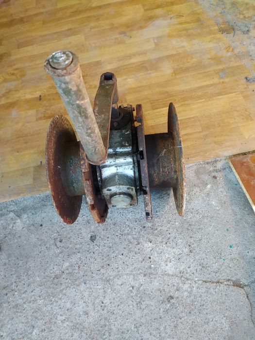 Продам лебідку бувши у використанні