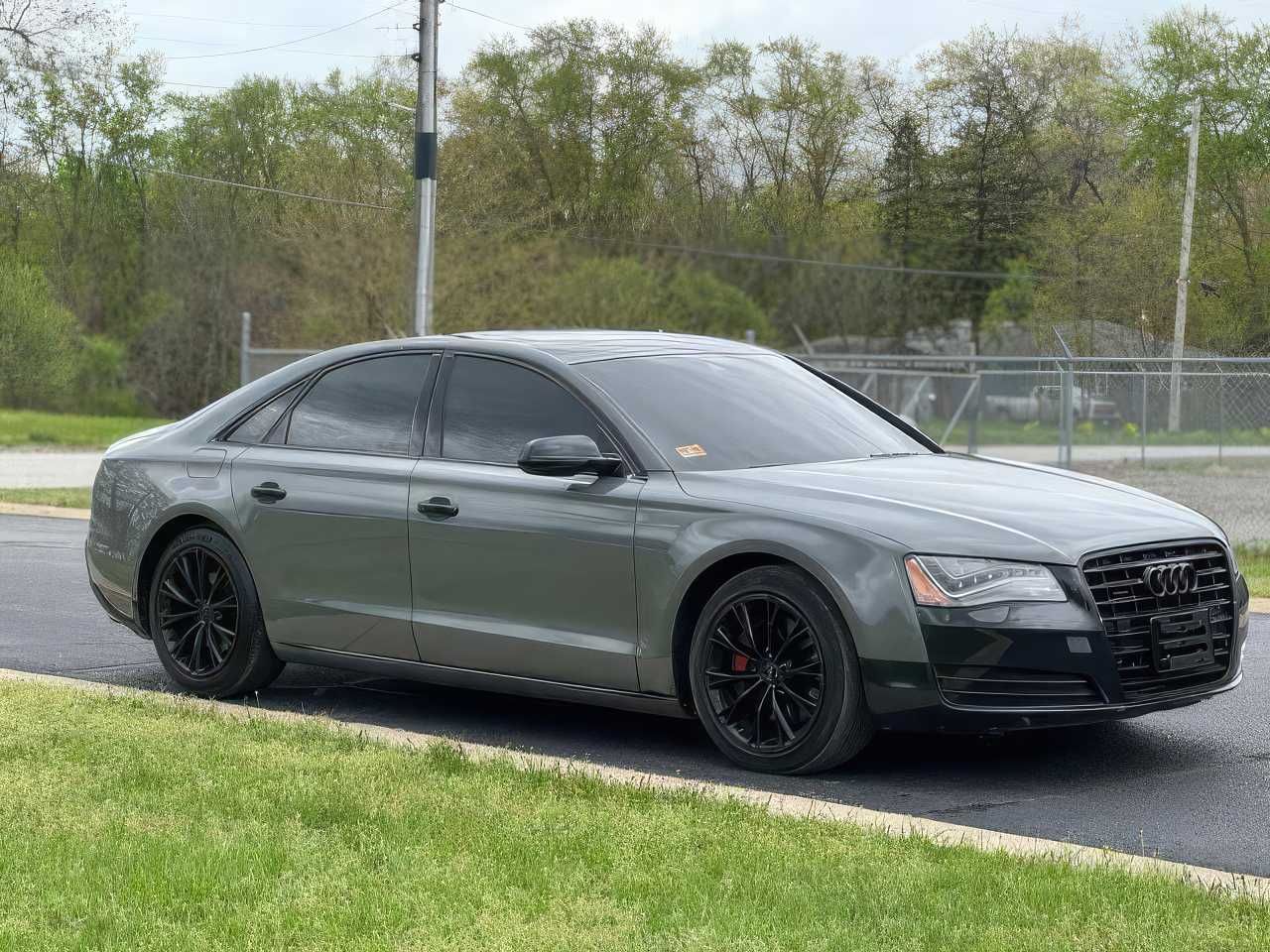 2013 Audi A8 quattro