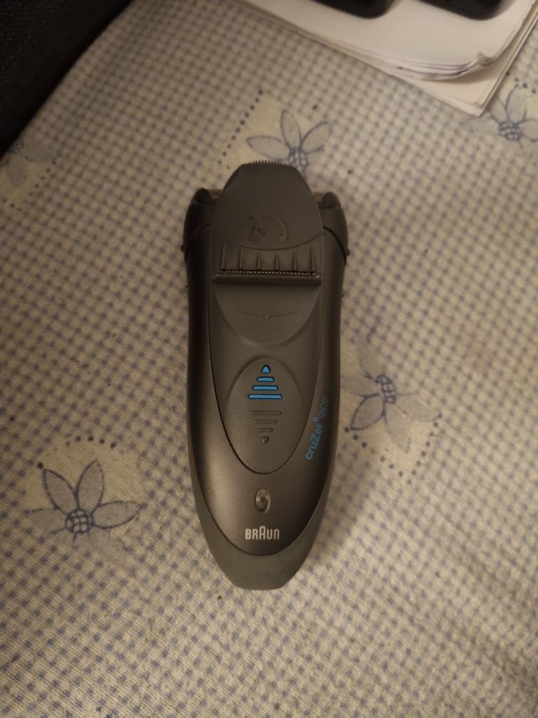 Máquina de Barbear Braun