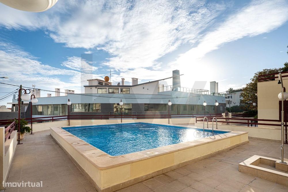 Apartamento T2 para arrendar, frente ao mar, com piscina e garagem, em