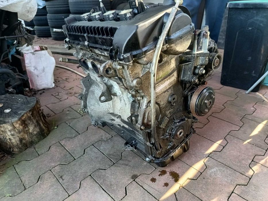 Mitsubishi Lancer VIII 1.5 mivec części silnika 4A91 głowica wałek