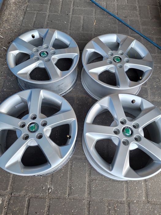 Felgi 16 5x112 śkoda octavia ll