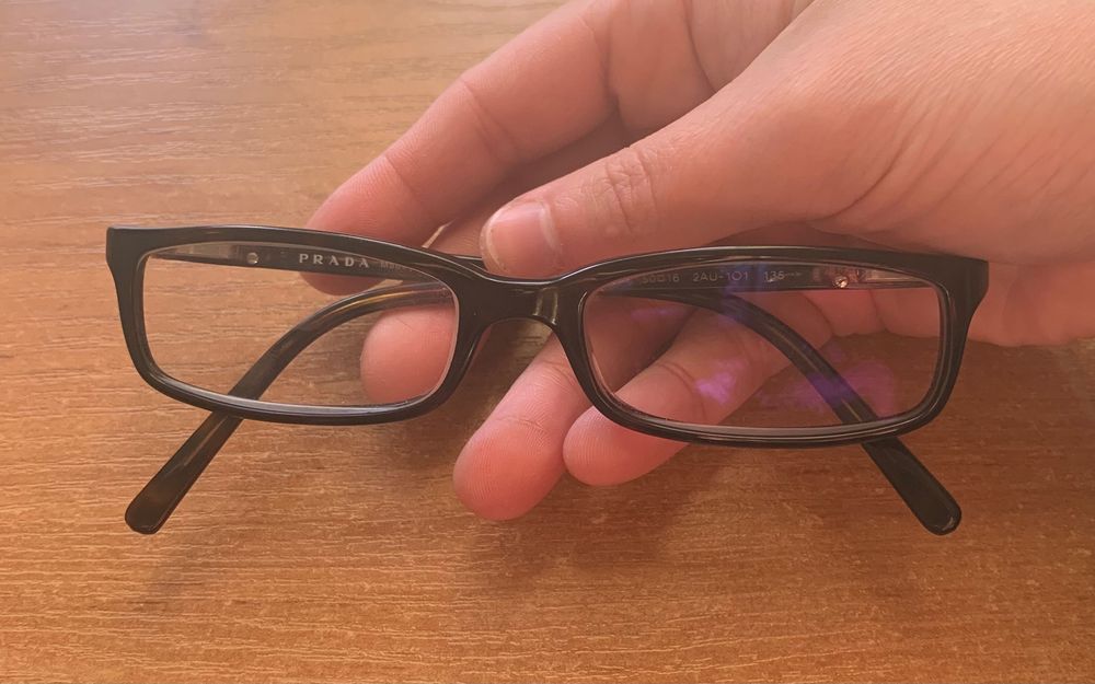Okulary vintage Prada (w stylu Hailey Bieber)