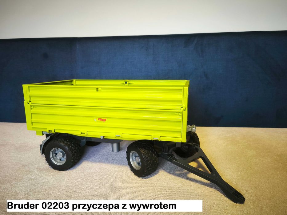 Bruder 02203 przyczepa z wywrotem