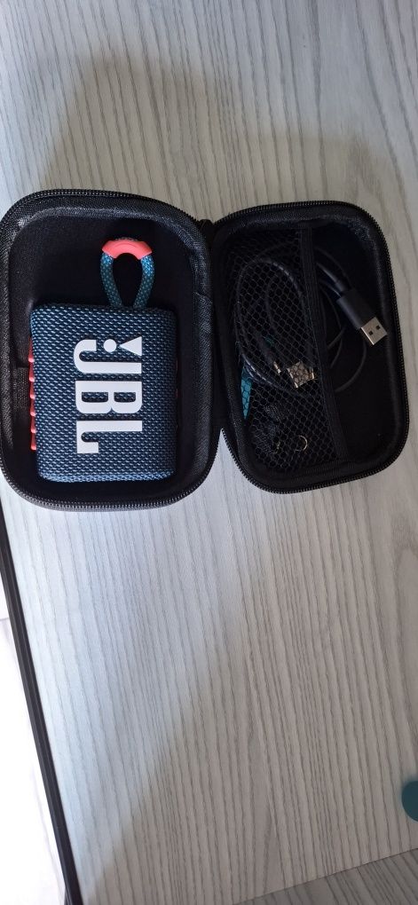 Sprzedam głośniki bluetooth JBL GO3