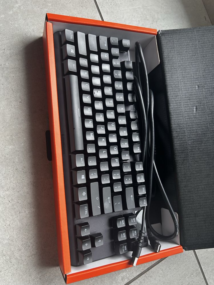 klawiatura steelseries apex 7 tkl