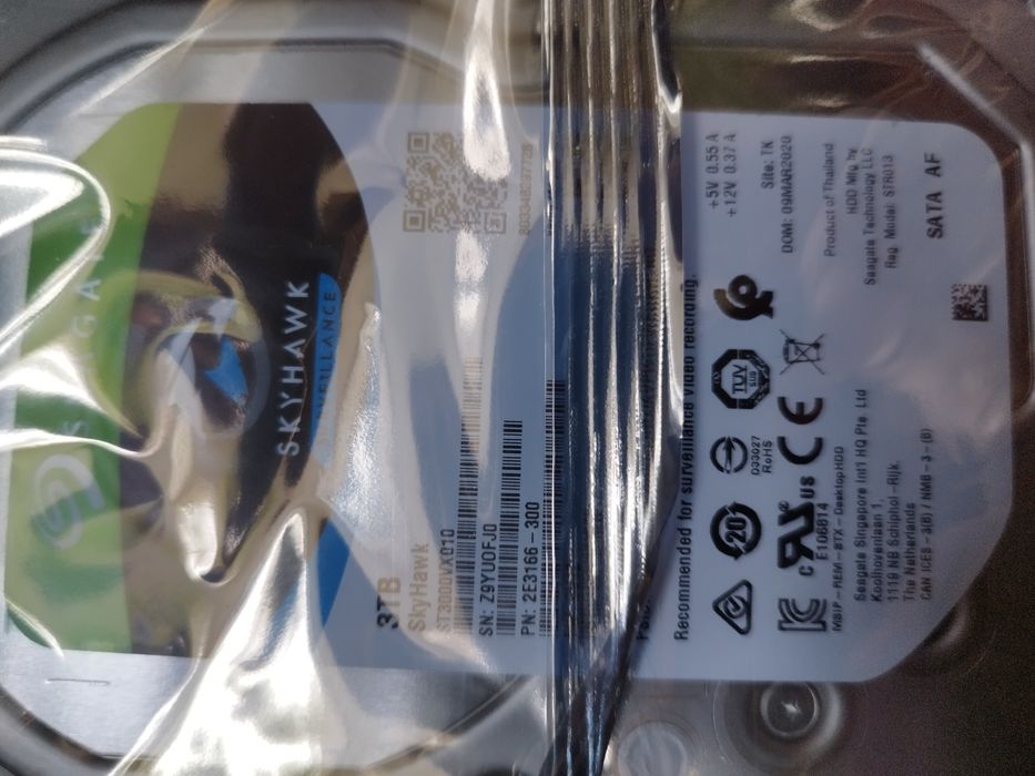 Жорсткий диск (вінчестер) 3TB Seagate Skyhawk ST3000VX010