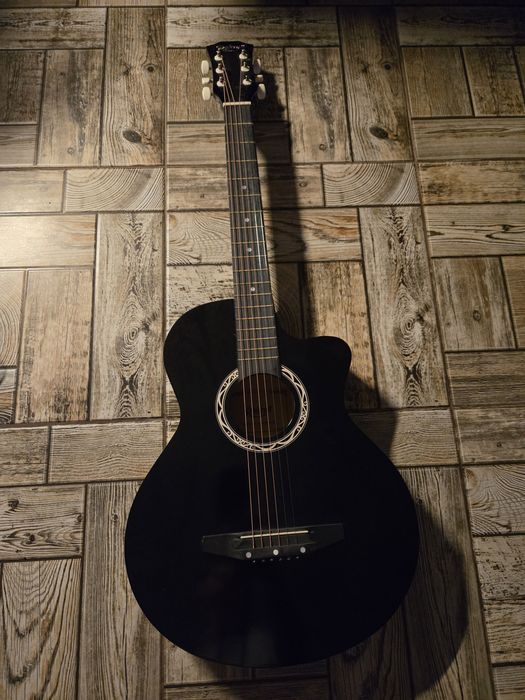 Робоча гітара Polcraft