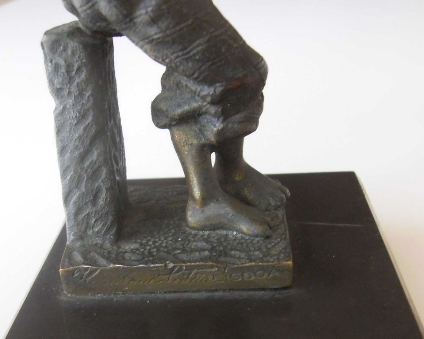 1940-50 | Pescador da Nazaré | Peça rara em Bronze assinada & numerada