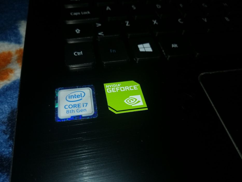 Acer A5 515 i7 8gb SSD 120Gb + SSD 500 GB Nvidea MX130 2Gb