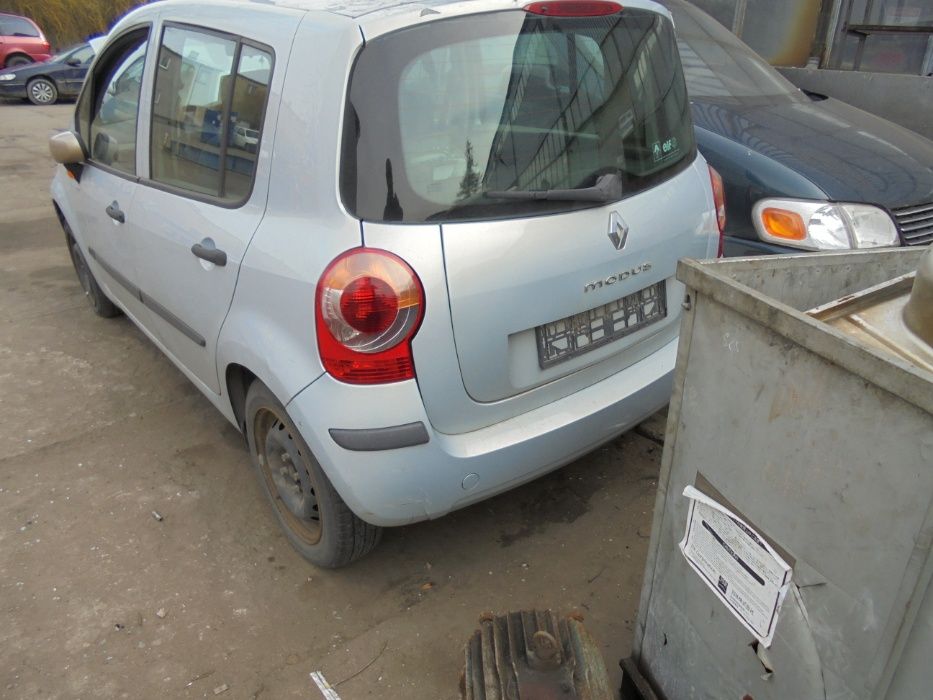 Renault Modus przeznaczone na części , kolor srebrny