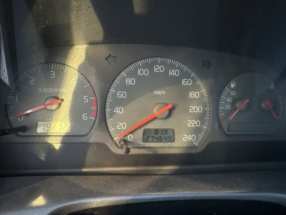 Volvo v40 1.8 GPL BRC 122CV Negociável