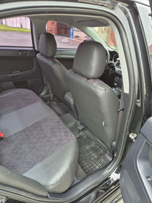Продам Mitsubishi Lancer