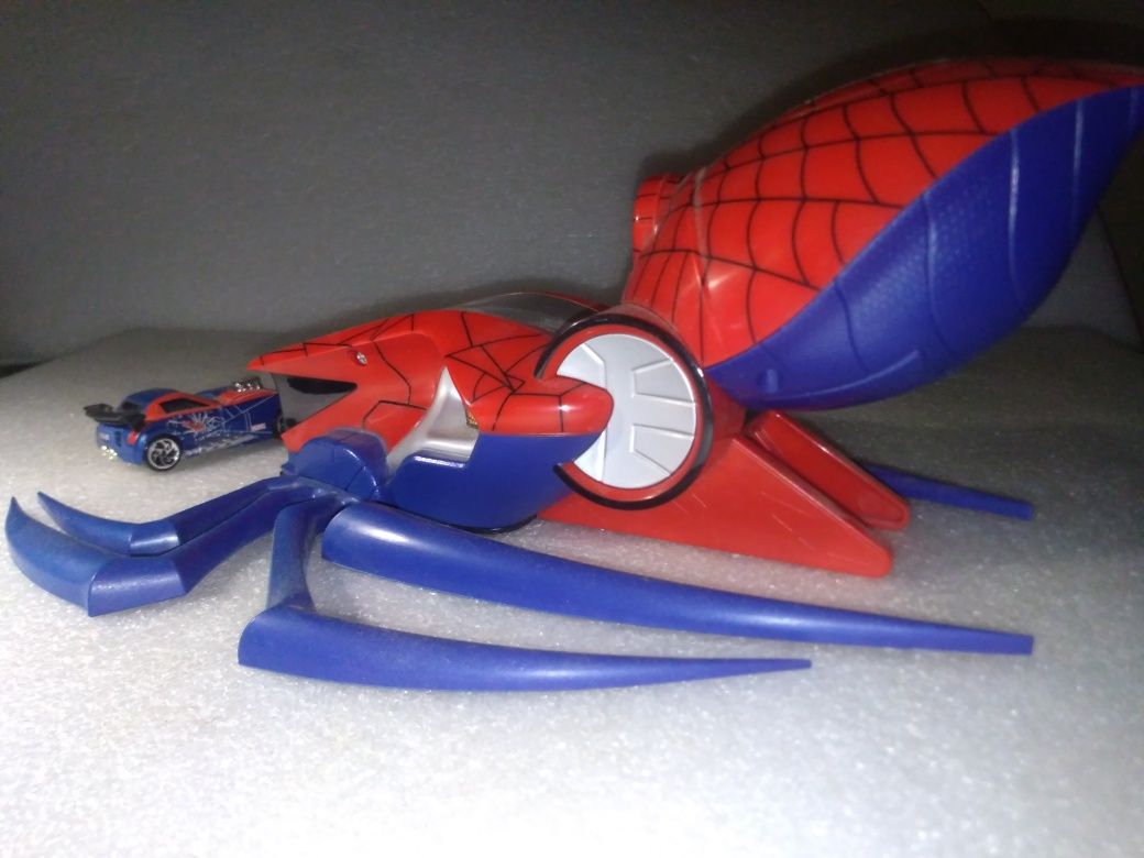 Antigo e Raro brinquedo do Homem-Aranha de 2012 Majorette