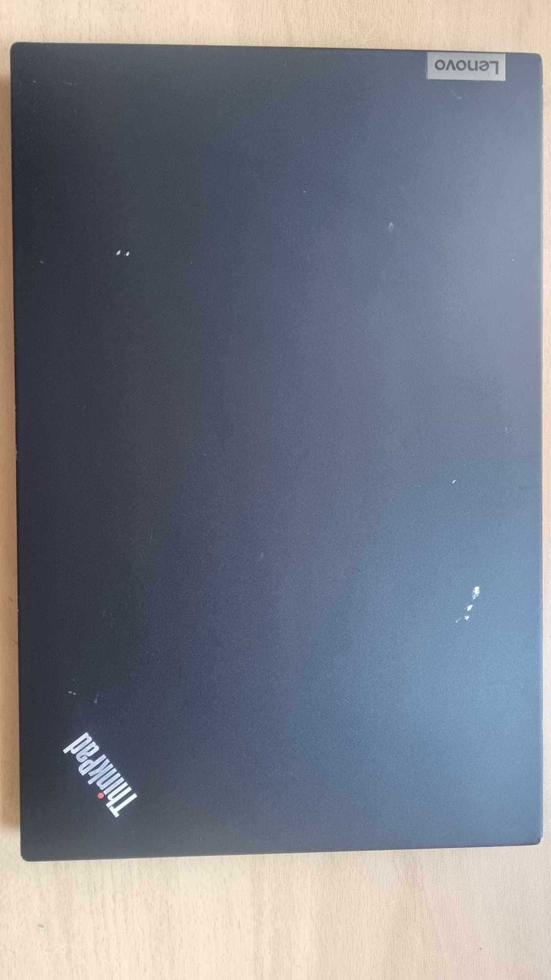 Lenovo E15 - używany, stan bdb- . I5 11gen/8GB/SSD512GB m.2/Win10