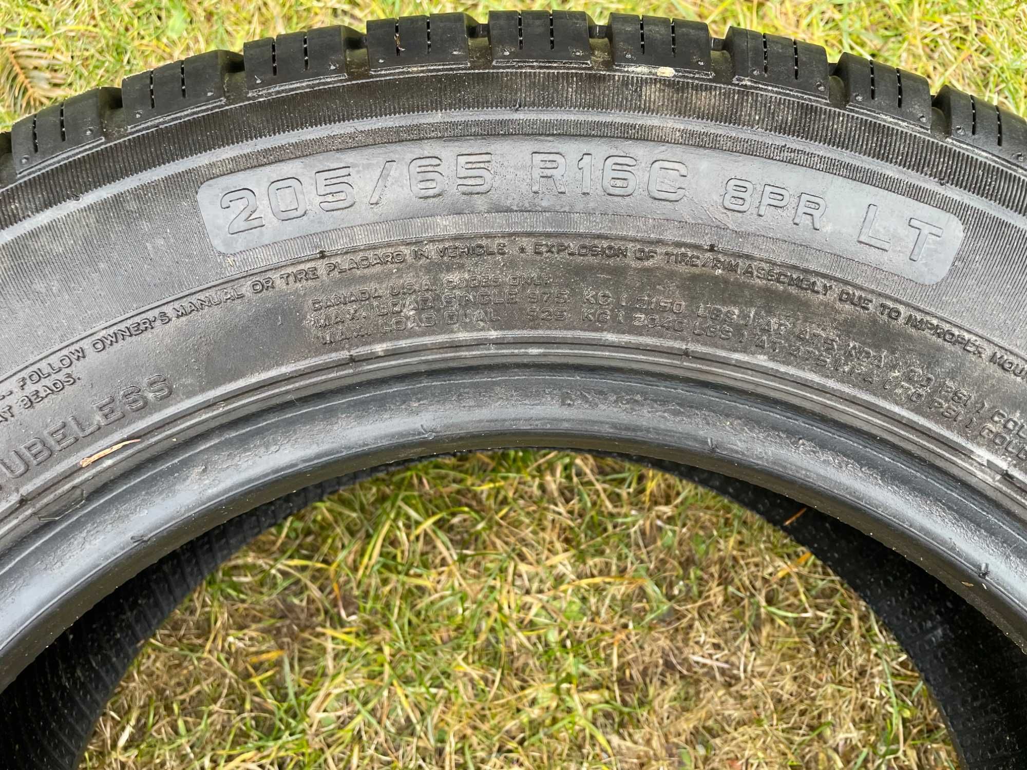 Maxmiler CX Opona Bus 205/65R16C