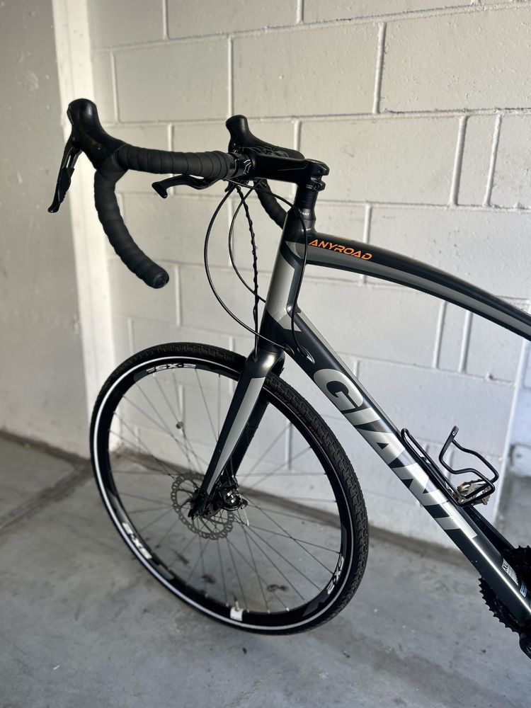 Rower Giant anyroad gravel trek cube specialized szosa mtb ktm