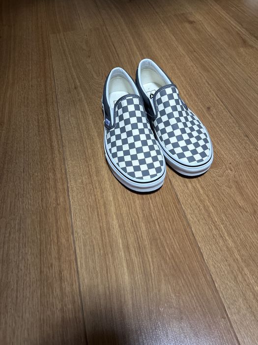 Tenis Vans aos quadrados