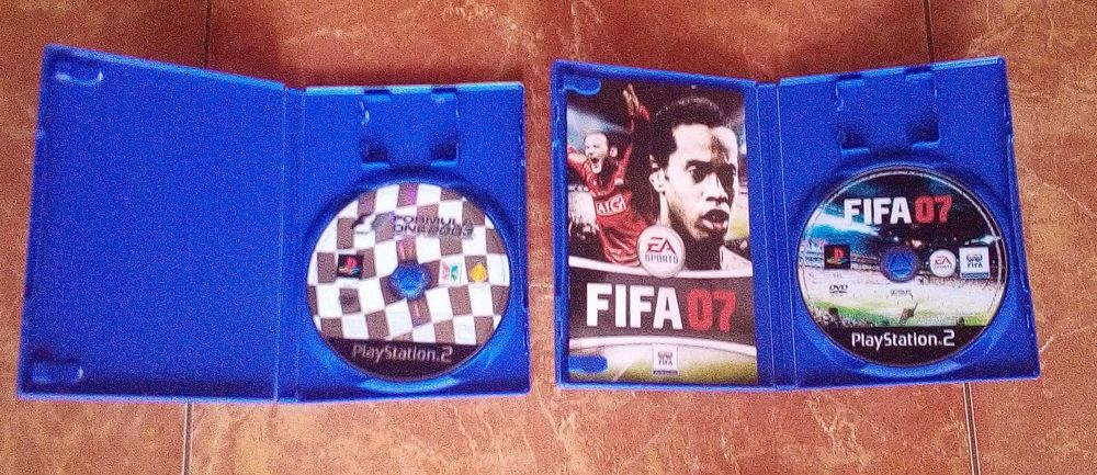 PlayStation 2 c/2 comandos, + 3Jogos originais,+Swapmagic