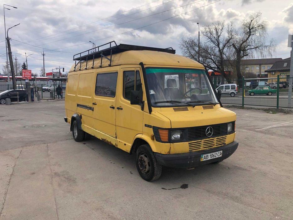 Автобус Mersedes-Bens 410