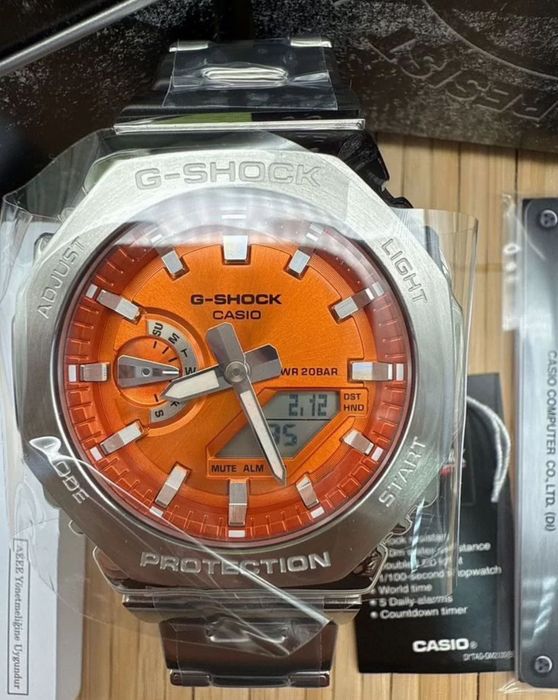 Часы наручные casio G-Shock GM-2110D-4A