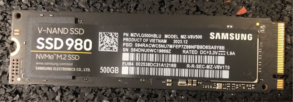 980 Samsung SSD 500gb. NVMe M.2