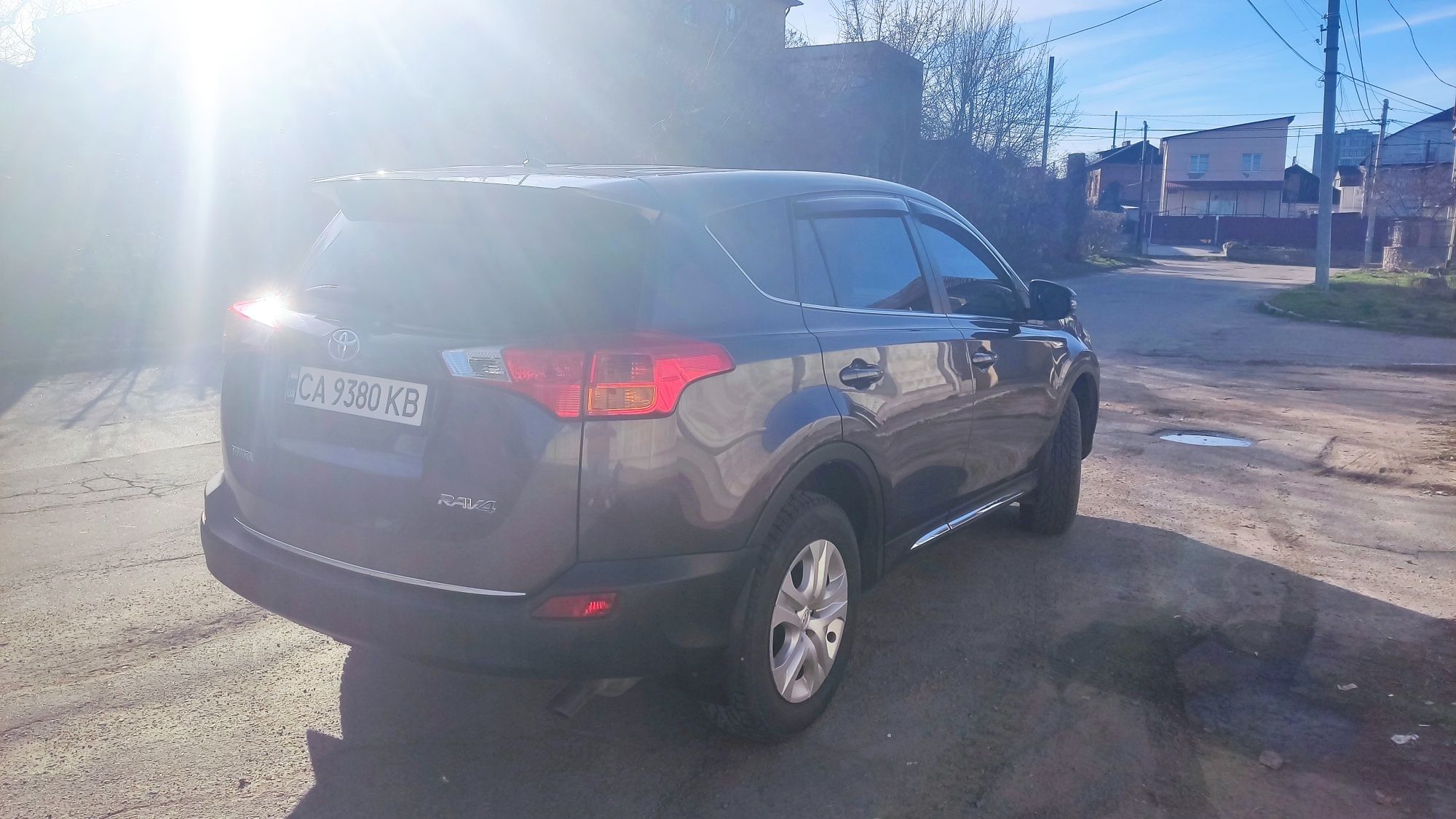 Продам Toyota Rav 4