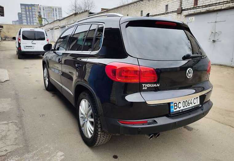 Продаю Volkswagen Tiguan SE 2015