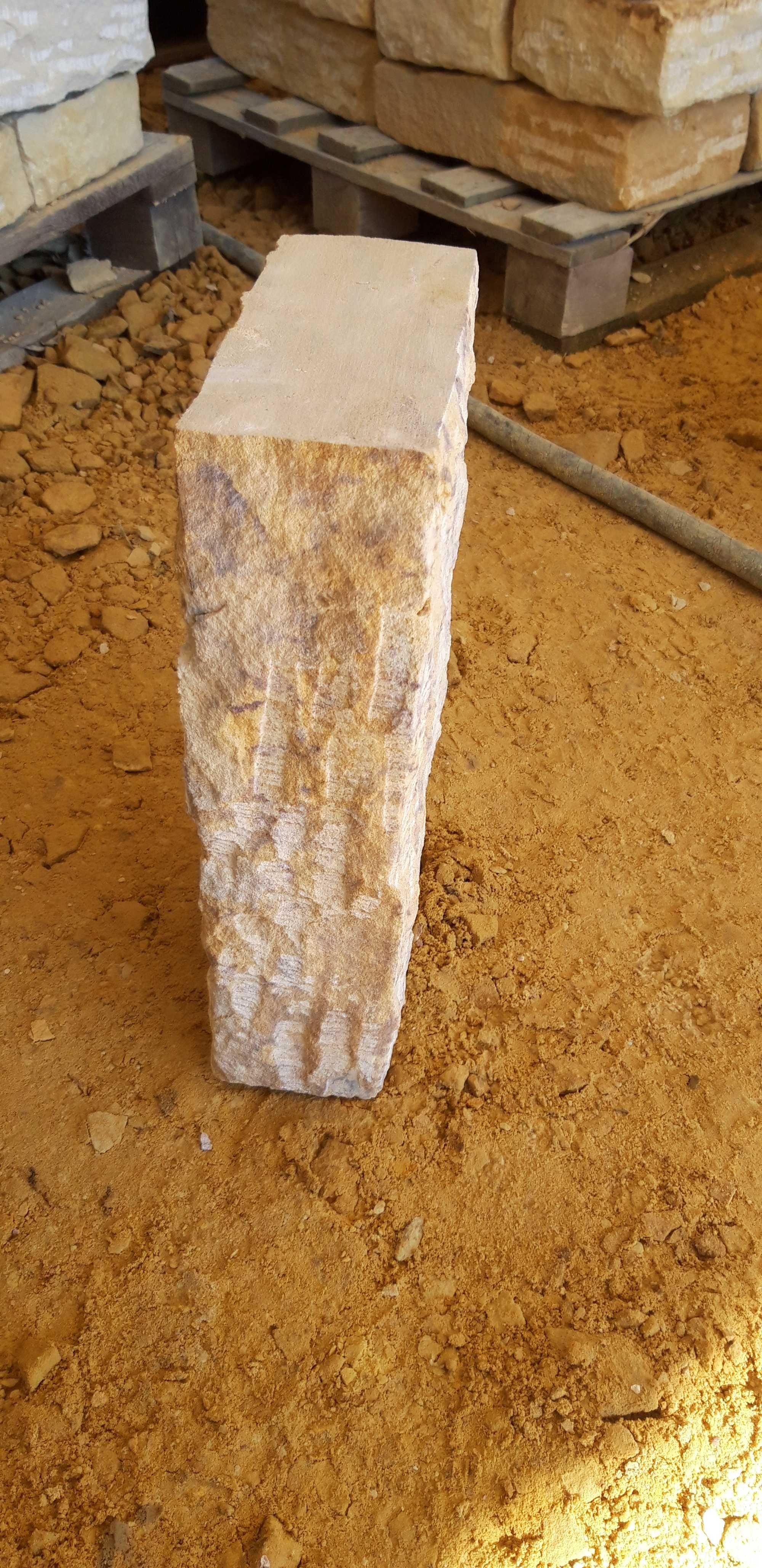 Kamień piaskowiec łupany kostka 10x20x40
