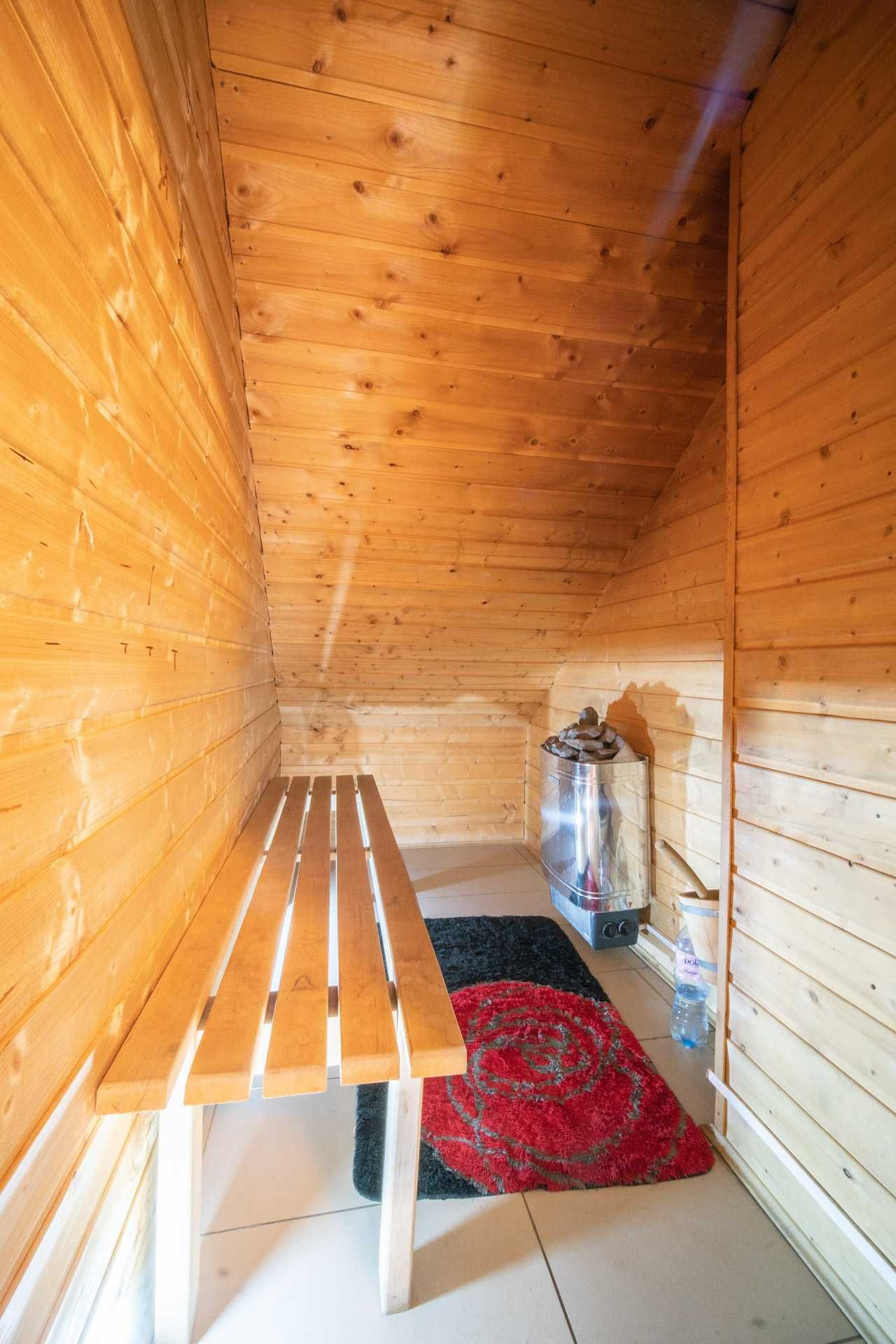 Dom dla grup na Mazurach wakacje weekendy nad jeziorem - sauna balia