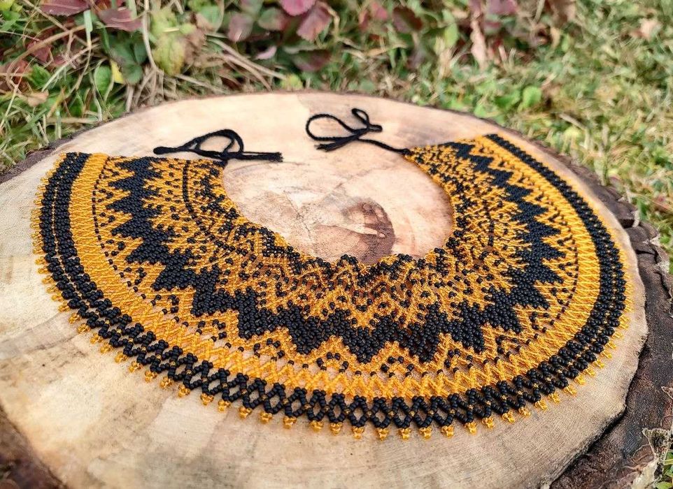 Силянка з бісеру прикраса ручної роботи етноприкраса