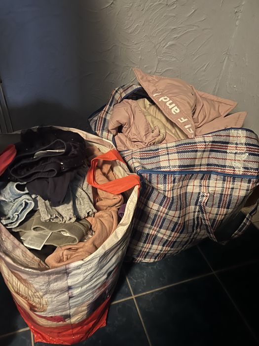 Дитячий одяг(пуховики/взуття/одяг) для дівчинки