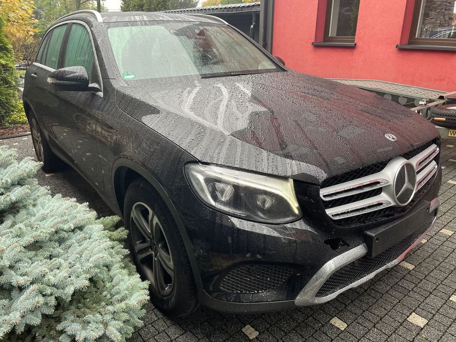 Mercedes-Benz GLC 4-Matic*Led*Navi*Skóra-alc*ACC*Head-up*F1*El.Hak*Bezwyp*
