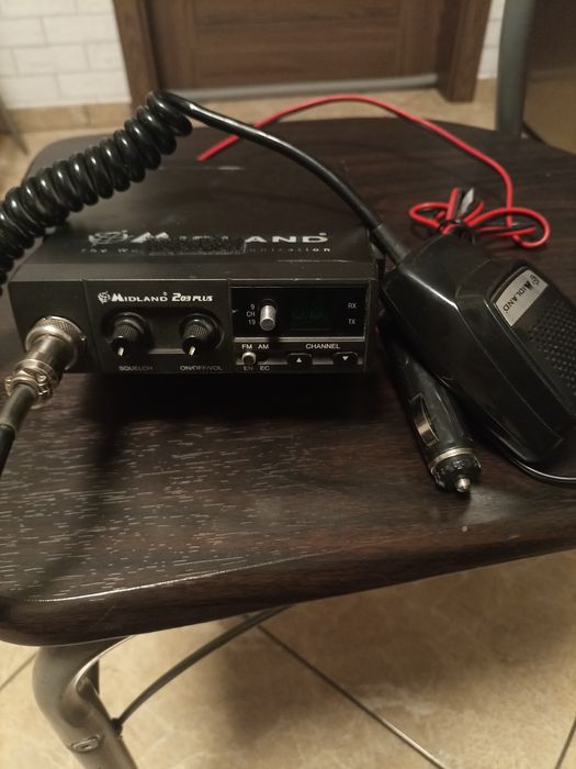 CB radio midland 203 Plus