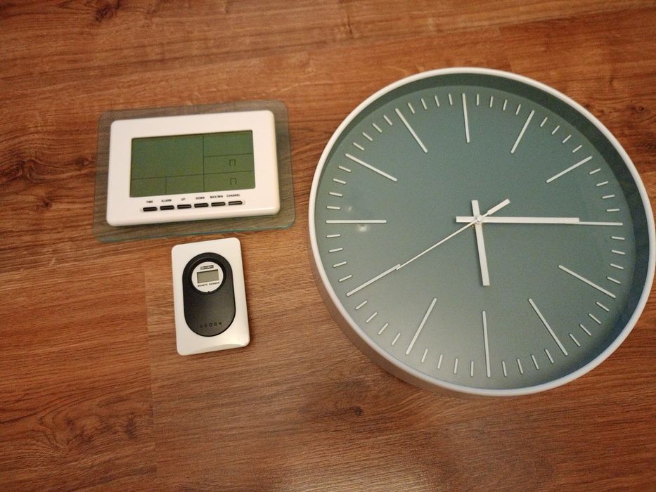 Zegar ścienny stacja pogodowa z sensorem