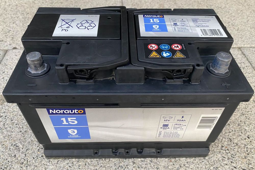 Bateria 12V 70Ah como nova / Teste de diagnostico ver foto.