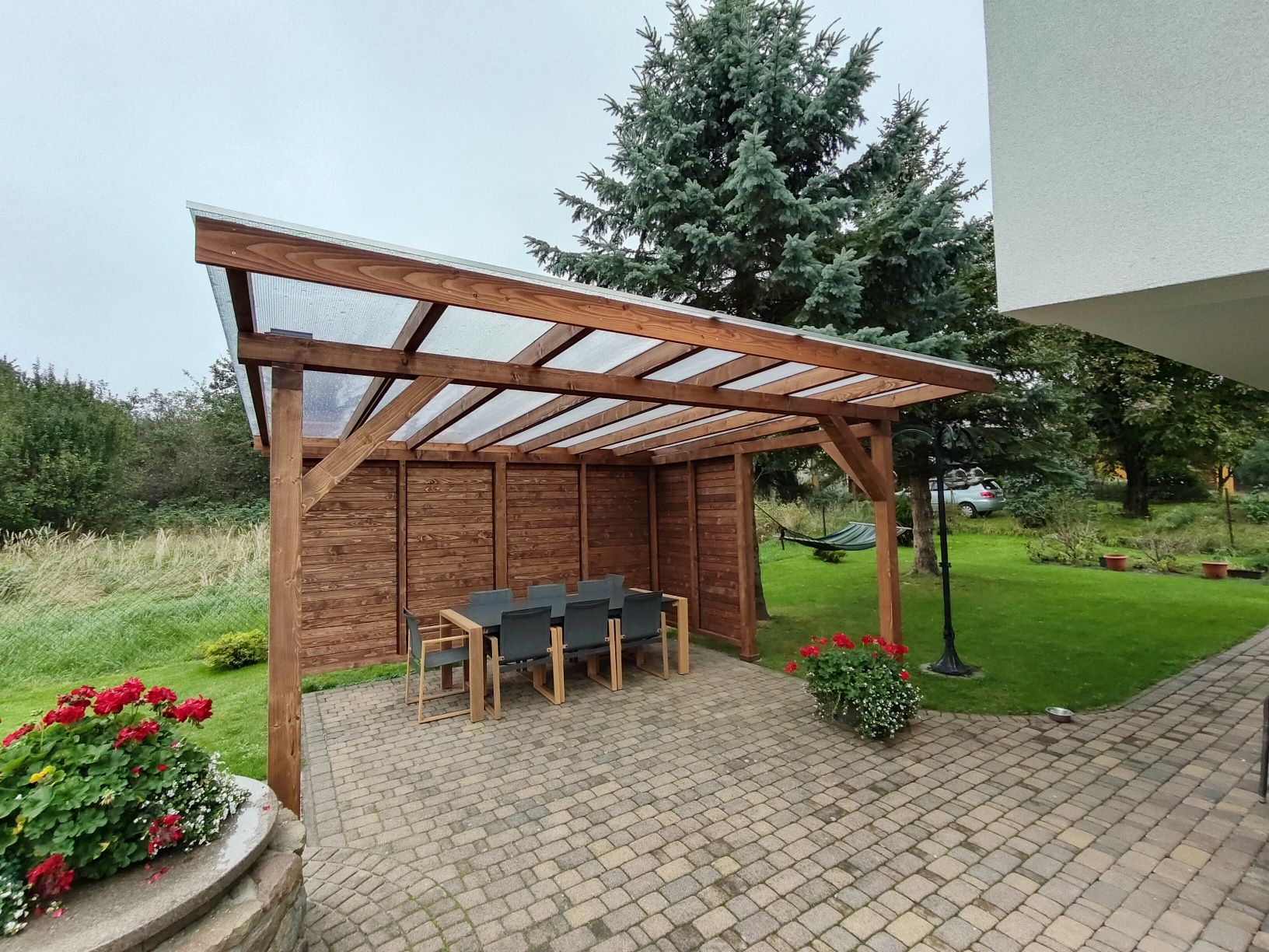 Altana pergola zadaszenie tarasu ruchome deseczki