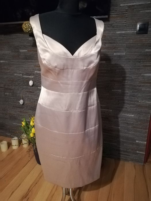 elegancka sukienka na wyjście, wesele