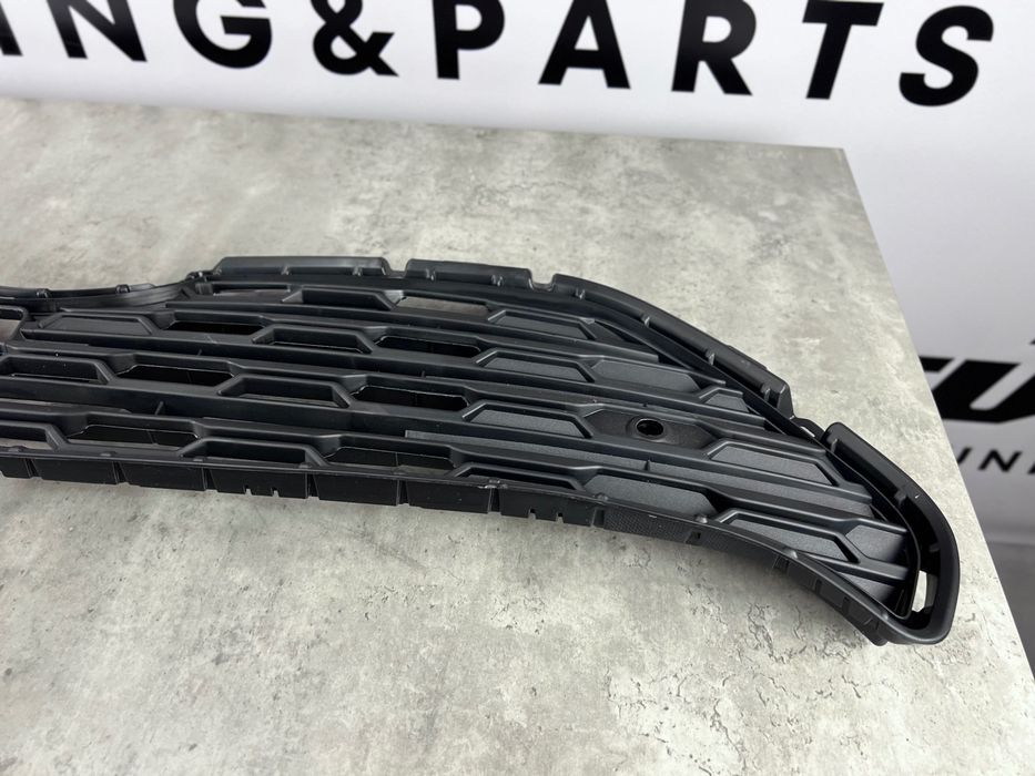 Решітка радіатора - TOYOTA RAV 4 ( XA50 ) 53112-42150