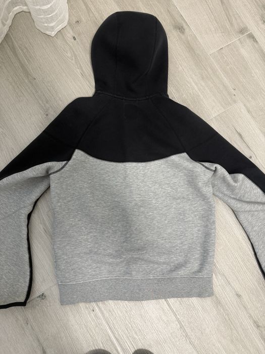 Nike tech fleece M