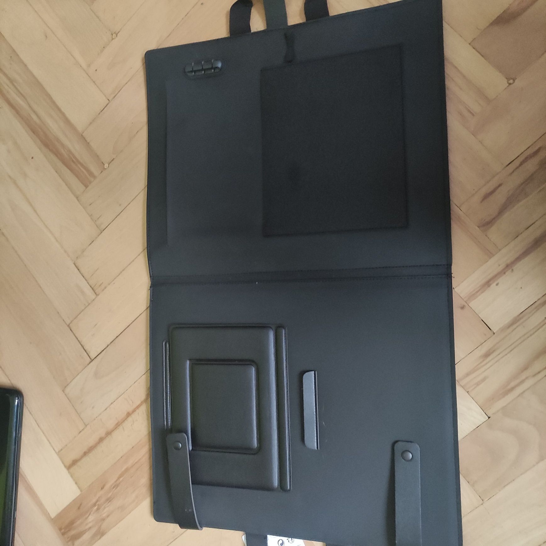 Podkładka pod laptopa