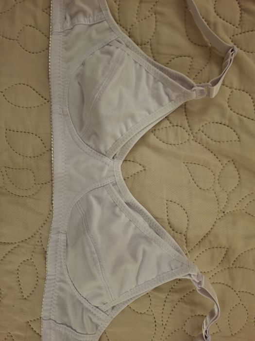 Бюстгалтер для годування білий