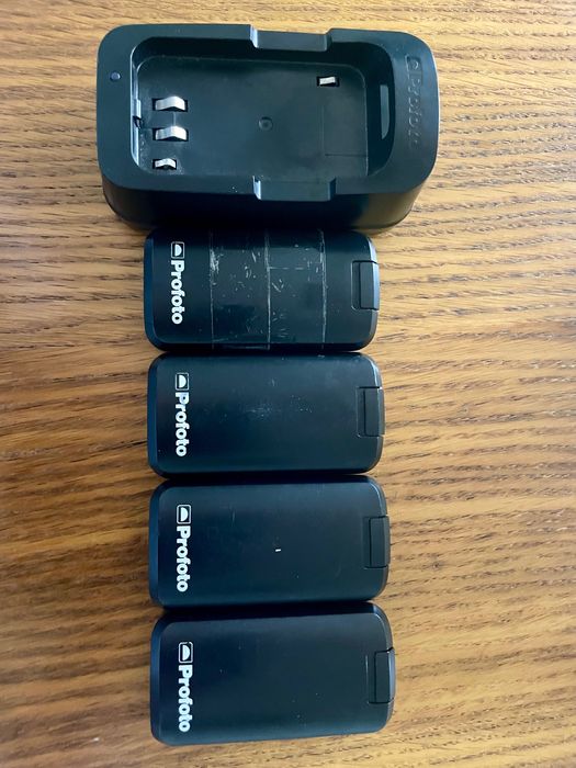 Baterias + carregador Profoto A1 - A10