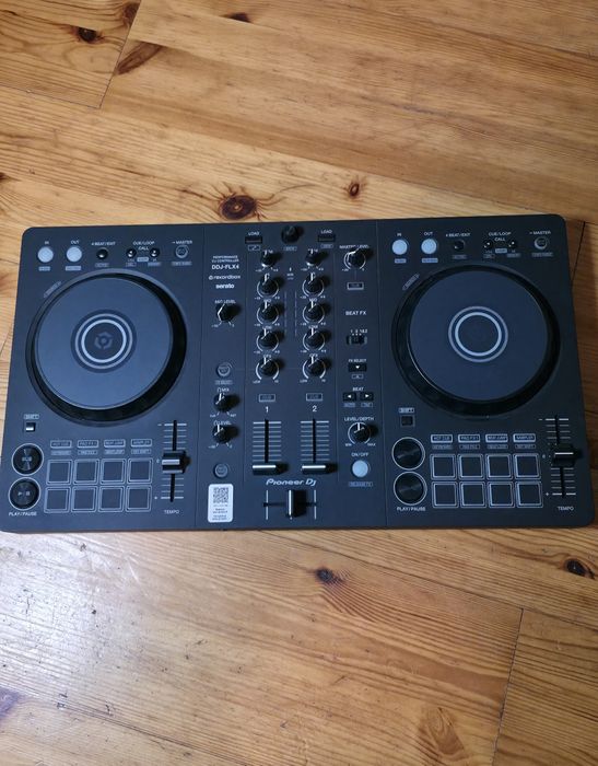 Kontroler DJ-ski Pioneer DDJ-FLX4 - Stan nowy