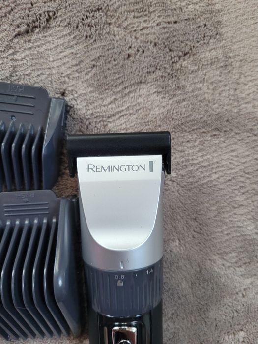 Машинка для стрижки волос Remington