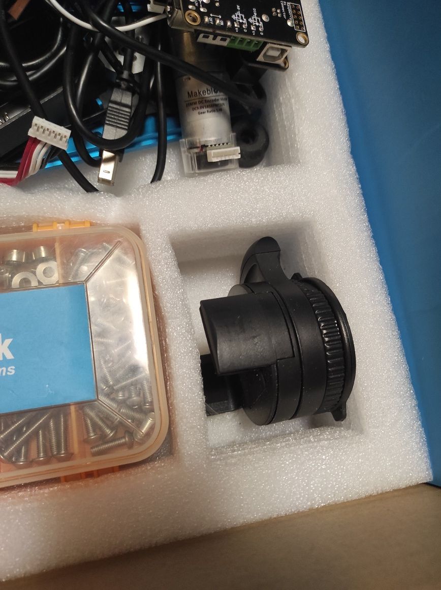 Набор Makeblock Ultimate v2.0 Robot Kit. ИНСТРУКЦИЯ утеряна..