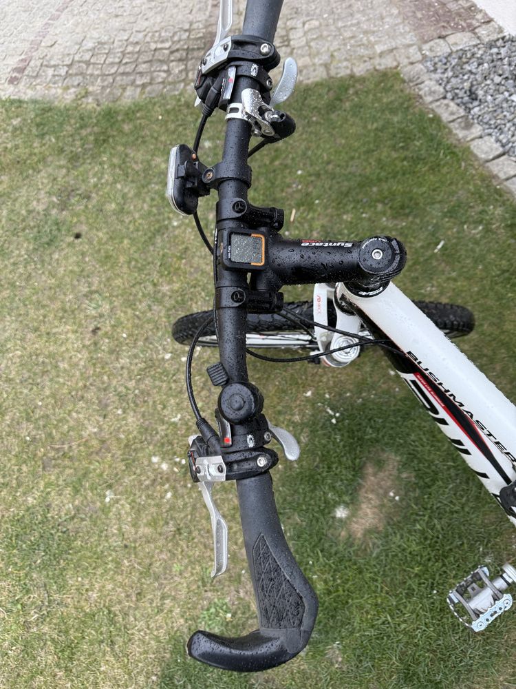 Rower męski miejsko- trekkingowy KTM