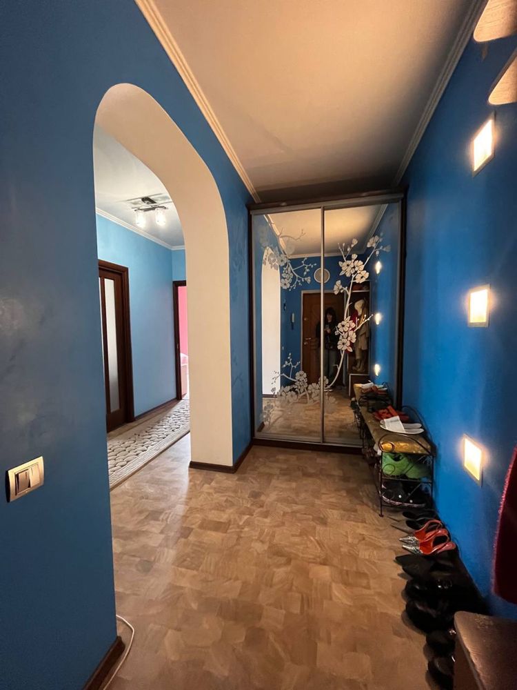2к під державні програми на Зарічанській ща 67000€