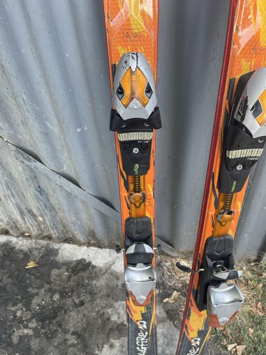 Продам лыжи в хорошем состоянии