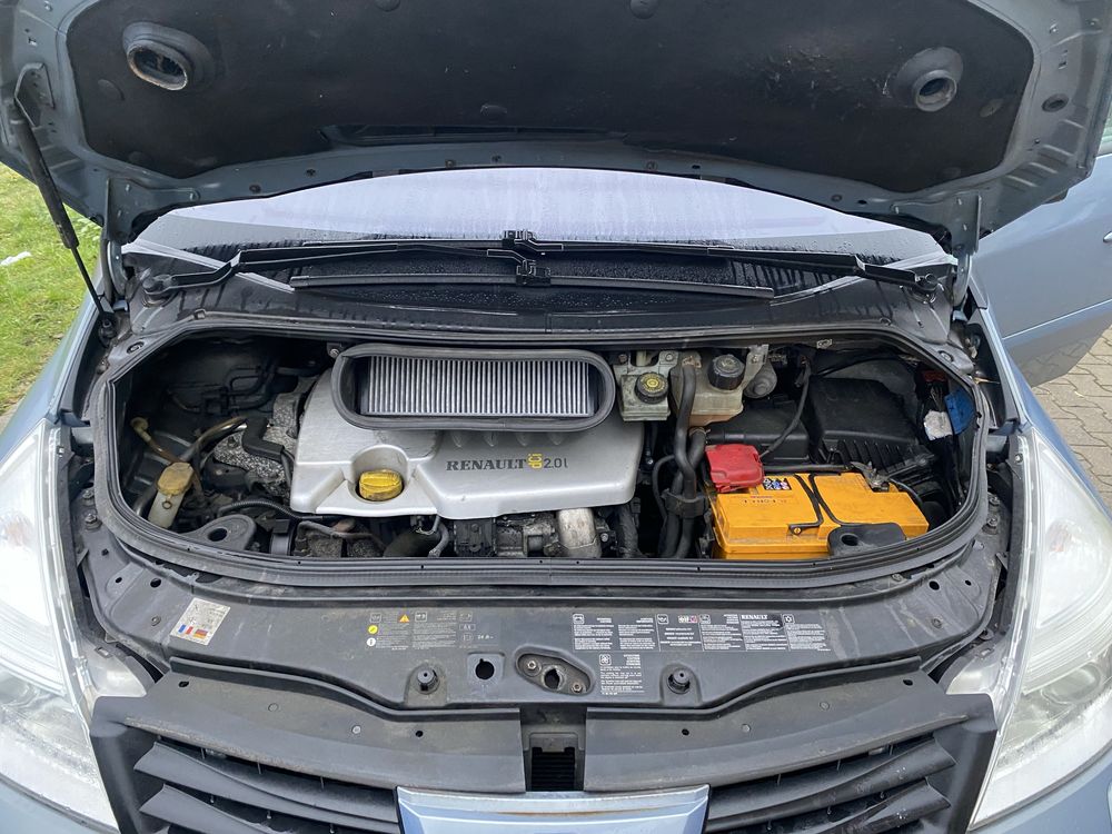 Renault Espace 2.0 dCi FAP Initiale